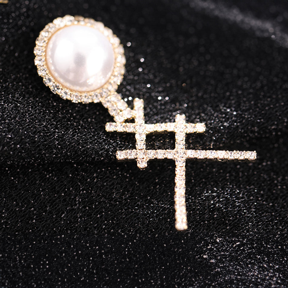 Elegance in Motion Rhinestone Pearl Earrings