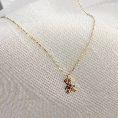 Adorable Bear Hug Necklace – Sweet & Meaningful Jewelry for Loved Ones